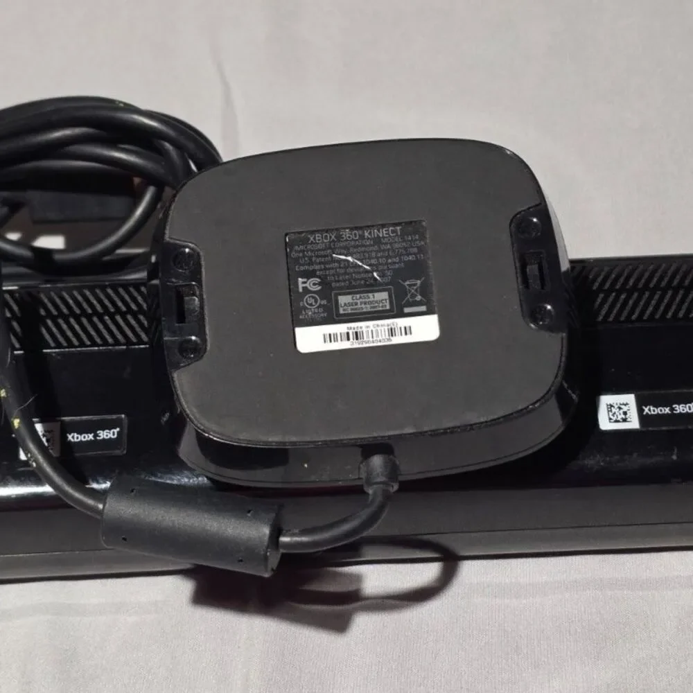 Microsoft Xbox 360 Kinect Sensor Bar OEM Motion Camera Tested & Working/ Cables